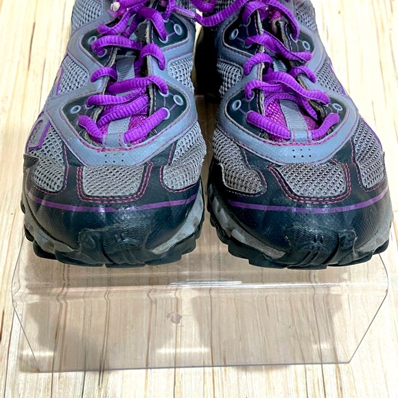 adidas Sneakers - Picture 7 of 8